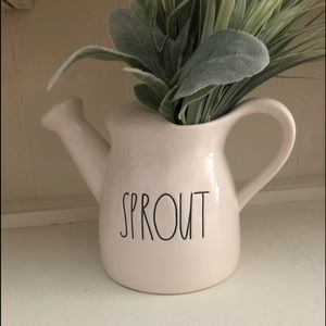 Rae Dunn watering can NWT authentic